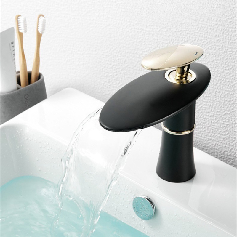 Home Hardware Bathroom Sinks - Biało-czarny złoty kran wodospadowy do umywalki,
