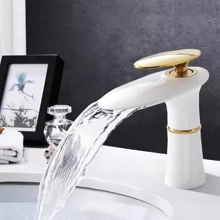 Bateria umywalkowa wodospad bi – Home Hardware Bathroom Sinks recenzja i cena