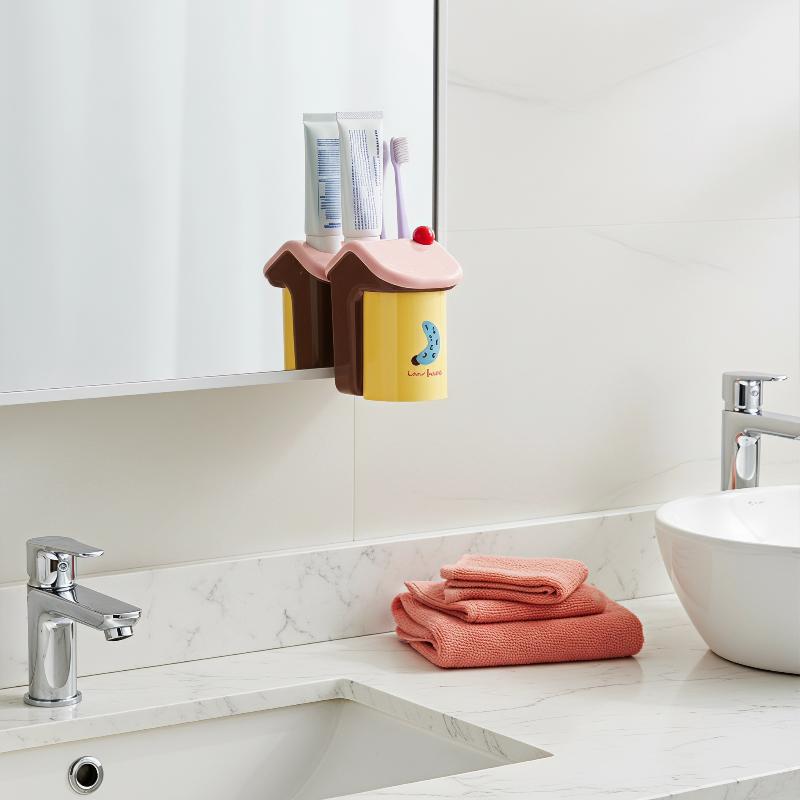 Uchwyt na szczoteczki do zębów – Toothbrush Holder Set recenzja i cena